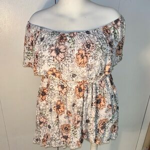 Torrid Cold Shoulder Crinkle Gauze Top, size 2x